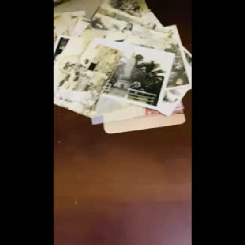 23 ảnh trắng đen xưa cũ và 3 ảnh màu