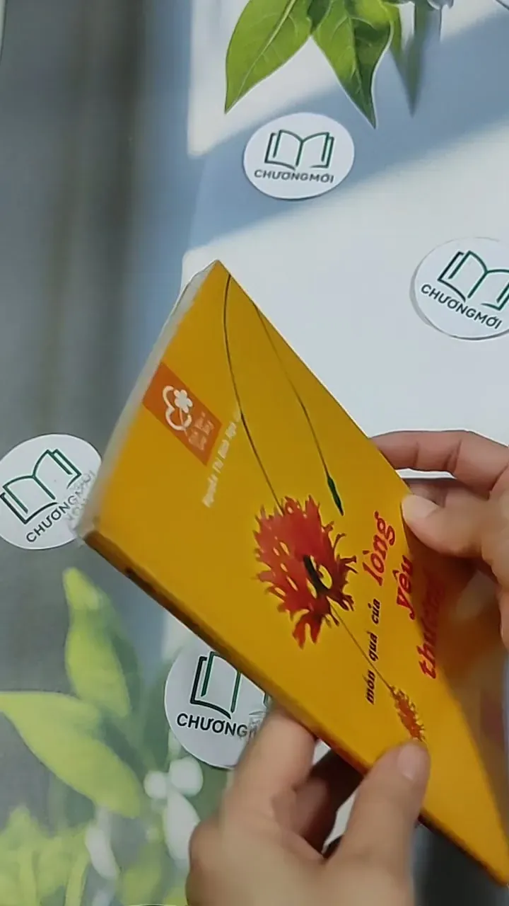 Món quà của lòng yêu thương - Nguyễn Thị Bích Nga 698632