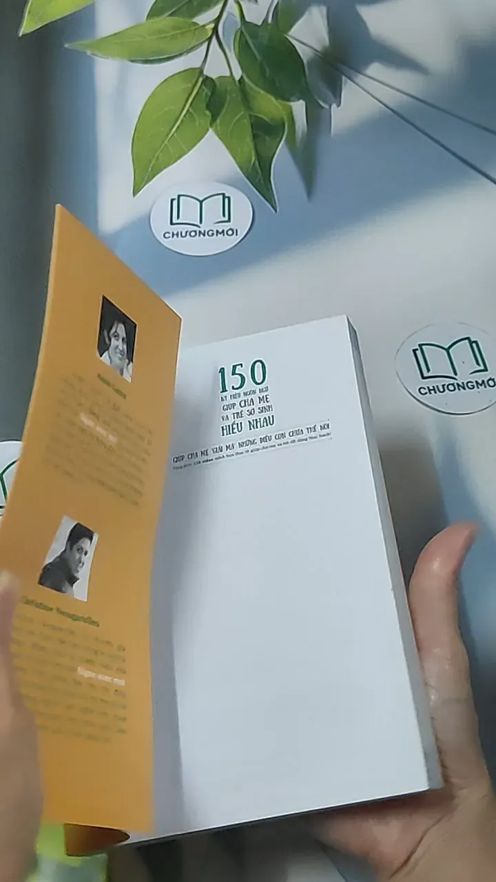 150 ký hiệu ngôn ngữ giúp cha mẹ và trẻ sơ sinh hiểu nhau - Christine Nougarolles  688559