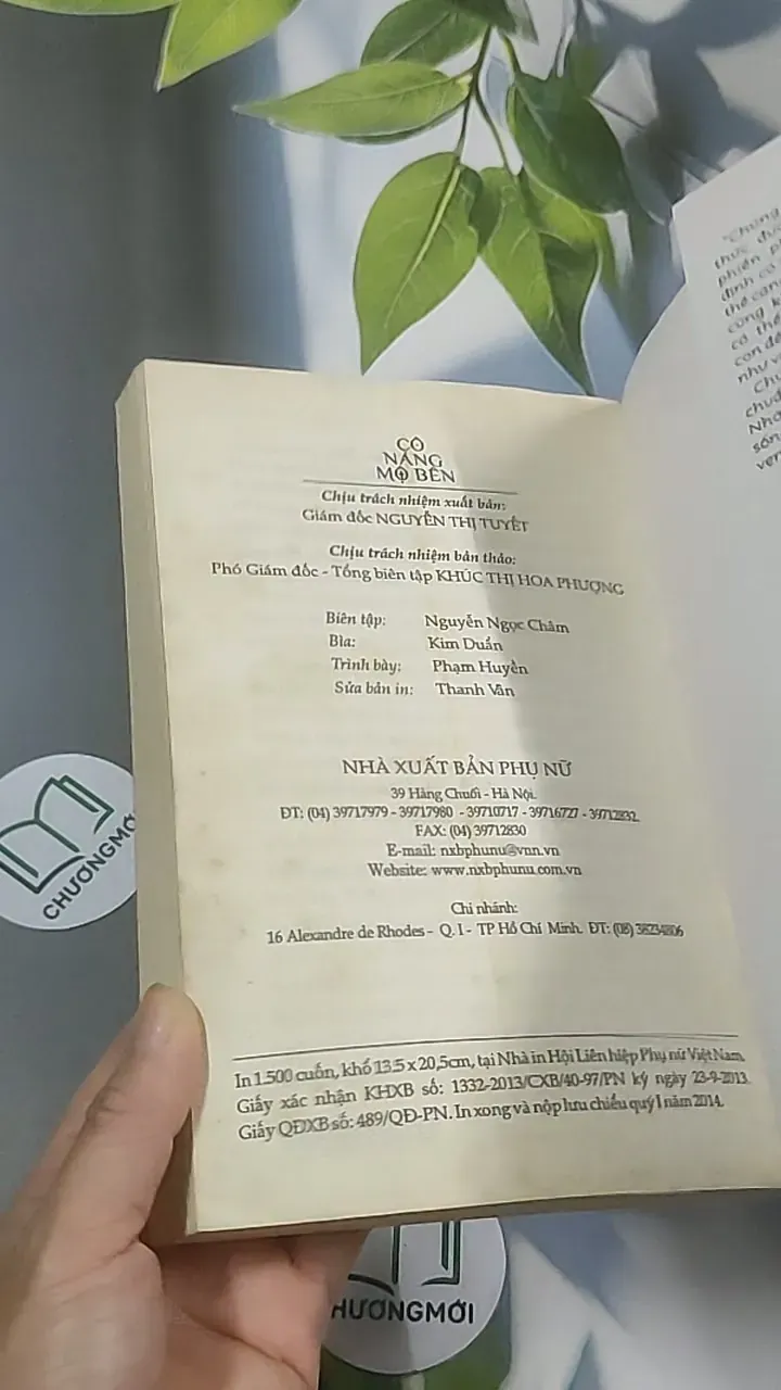 Cô nàng mộ bên - Katarina Mazetti 688632