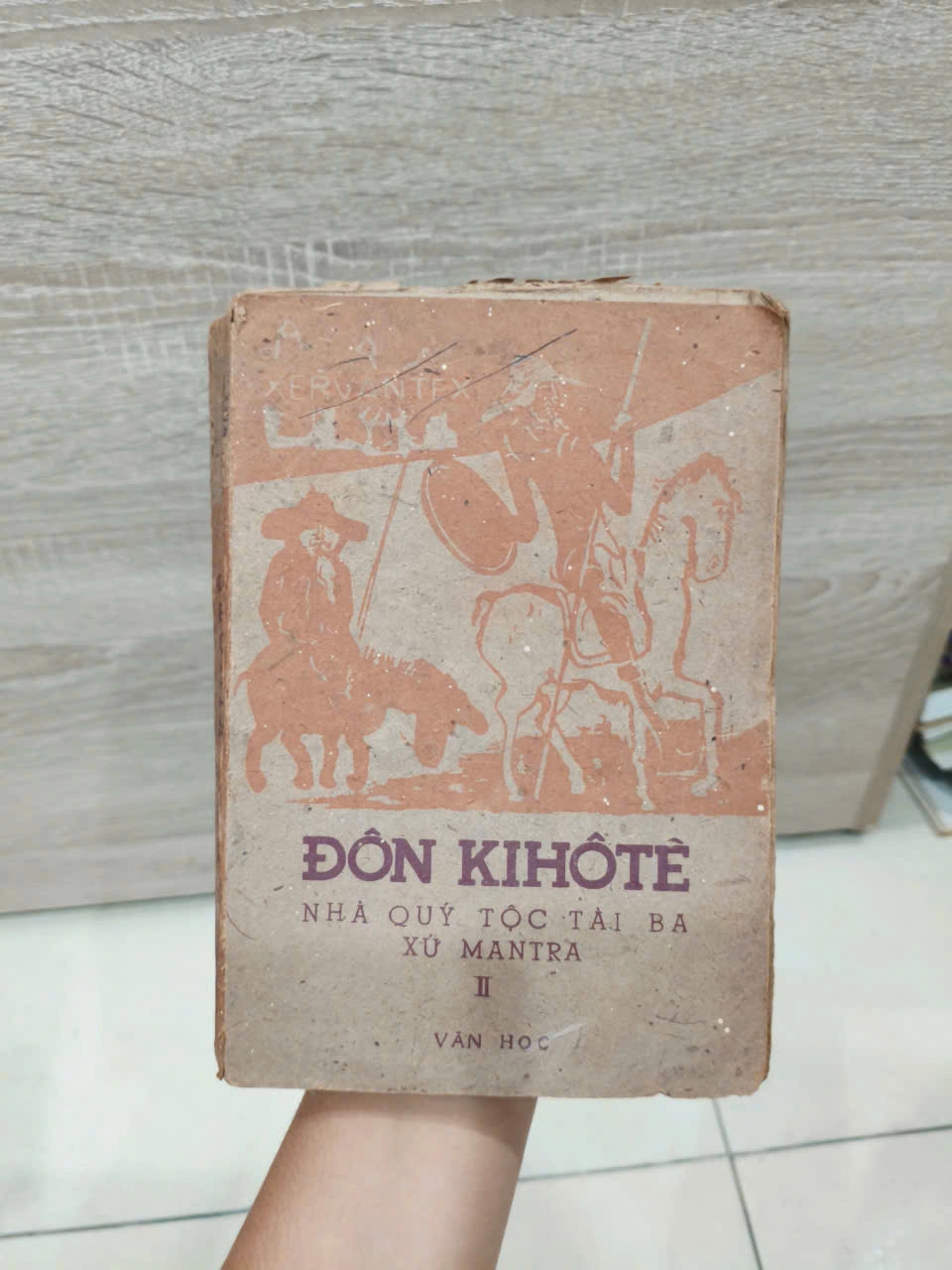 ĐÔN KIHÔTÊ Nhà Quý Tộc Tài Ba by  - Sách Book Cover - Ngọc Hiển Books