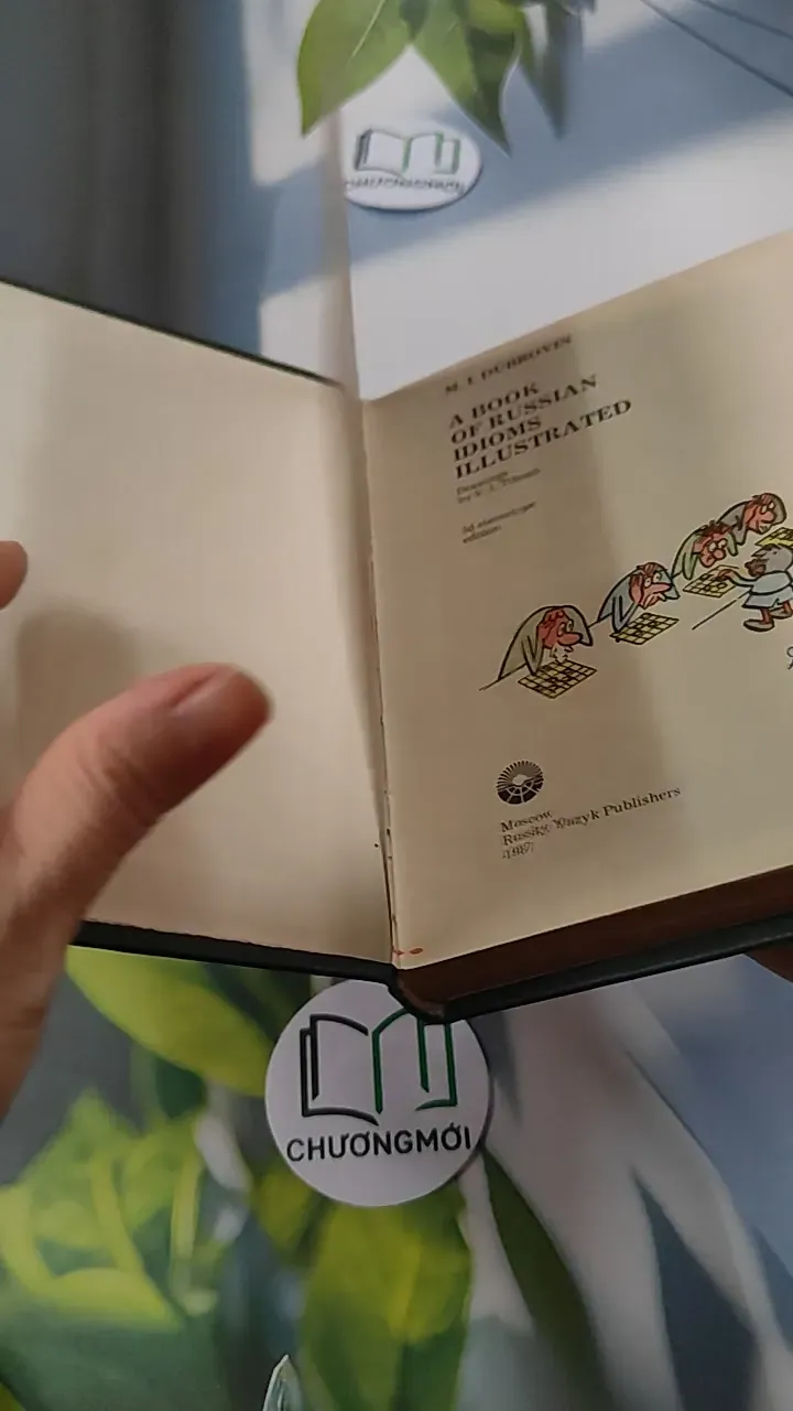 [MIỄN PHÍ BỌC SÁCH] A Book of Russian Idioms Illustrated - M.I. Dubrovin 749567