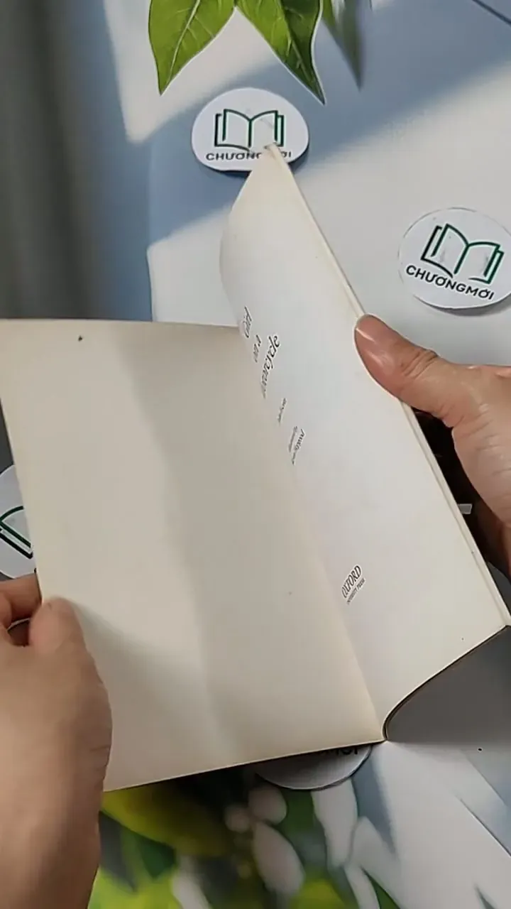 Girl on a Motorcycle  - John Escott  703124