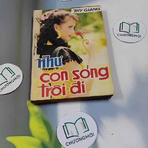 Như Con Sóng Trôi Đi - Thy Giang