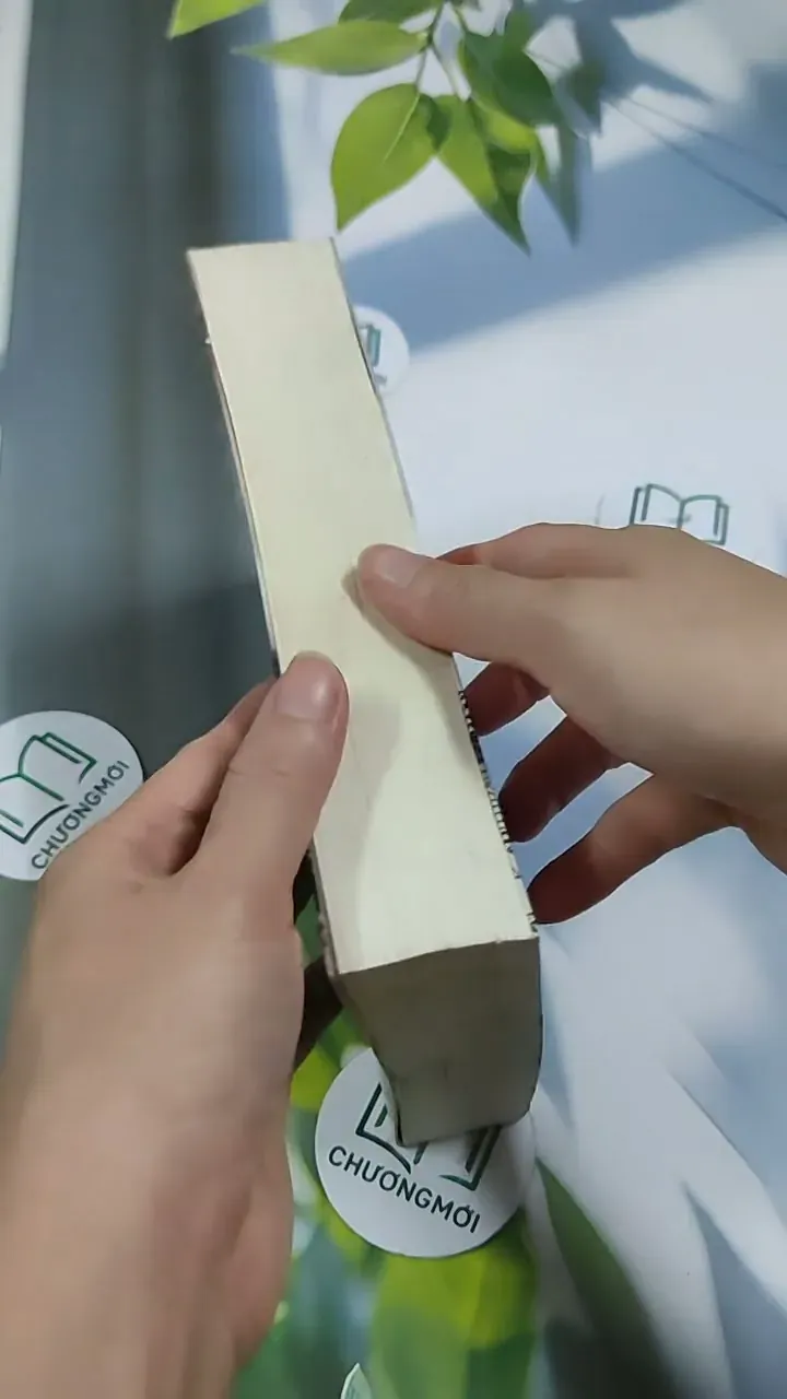 Chân Dung Ác Ma - Nhĩ Nhã 705733