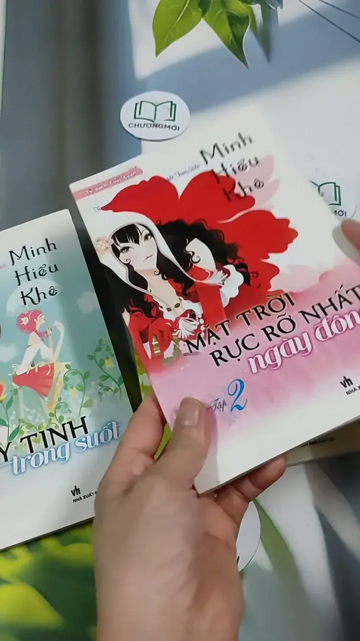 Trọn bộ Minh Hiểu Khê: Thủy tinh trong suốt - Mặt trời rực rỡ nhất ngày đông - Chuyện thầ 705757