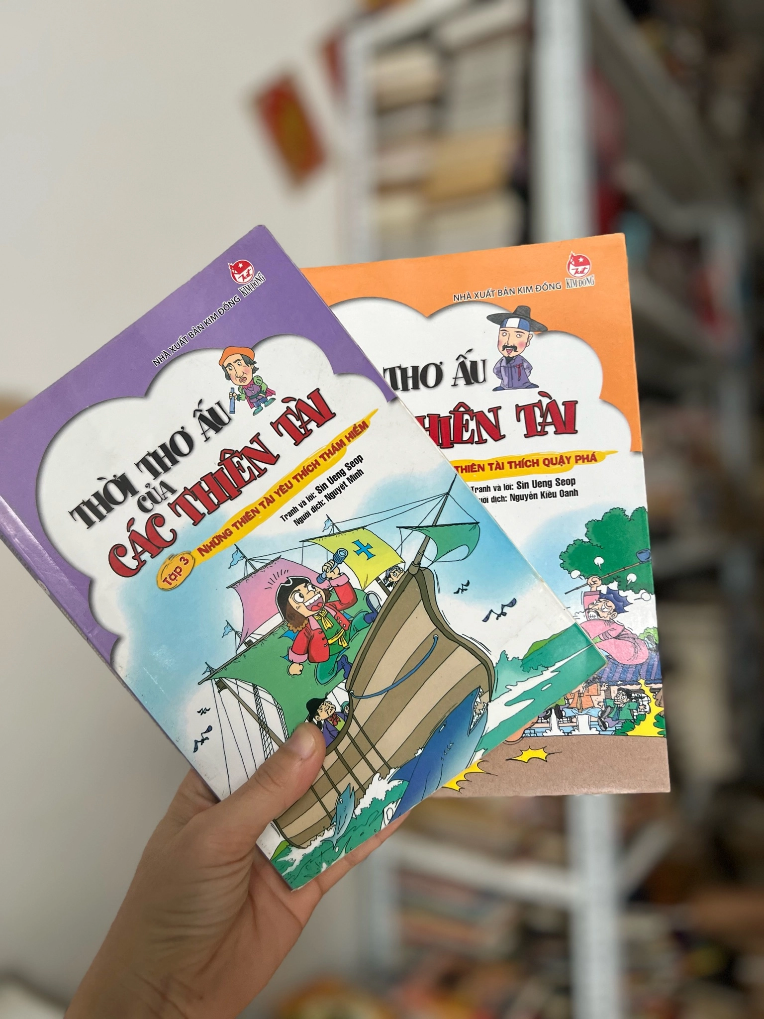 Thời thơ ấu của các kẻ thiên tài tập 3-4 . Tặng thêm 1 cuốn truyện tranh cho bé by  - Sách Book Cover - Ngọc Hiển Books