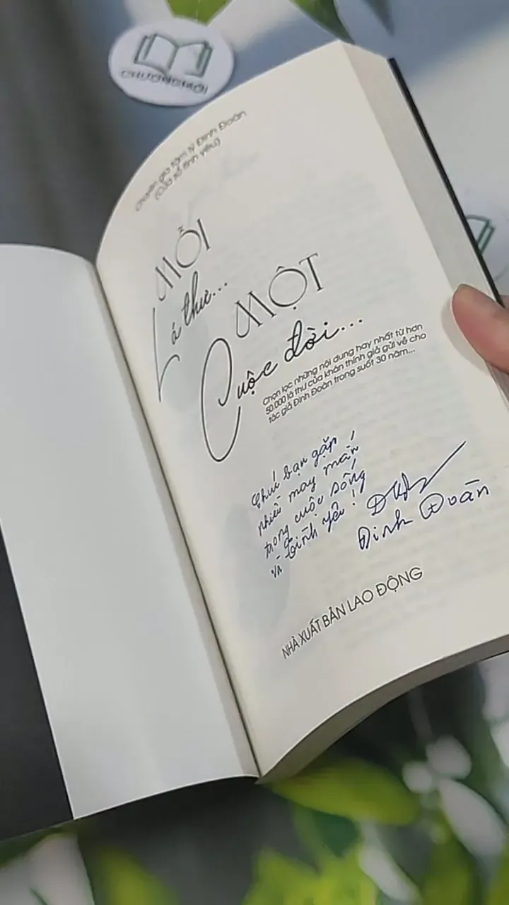 [MIỄN PHÍ BỌC SÁCH] Mỗi Lá Thư - Một Cuộc Đời 705619