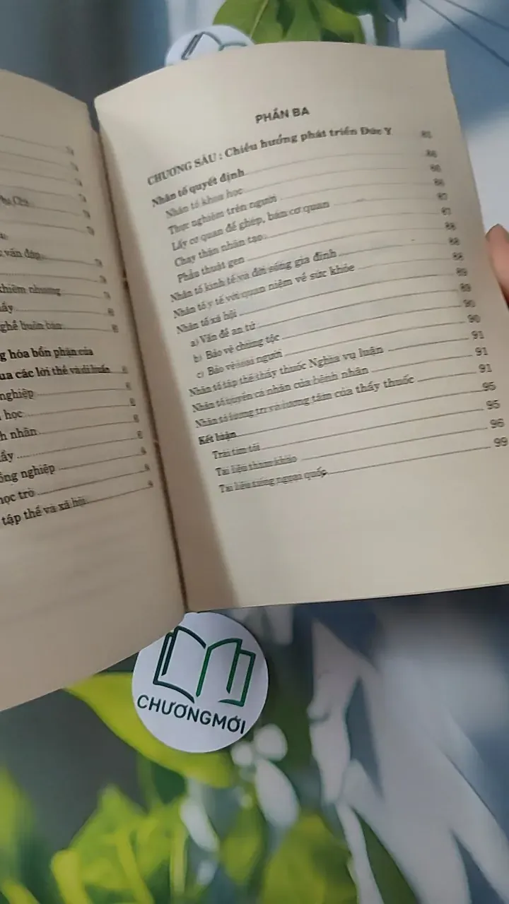 [XƯA] Nguồn Gốc Của Y Đức, Sự Đóng góp của Y Học Và Văn Hoá Việt Nam (1995) - GS. Ngô Gia Hy 780777