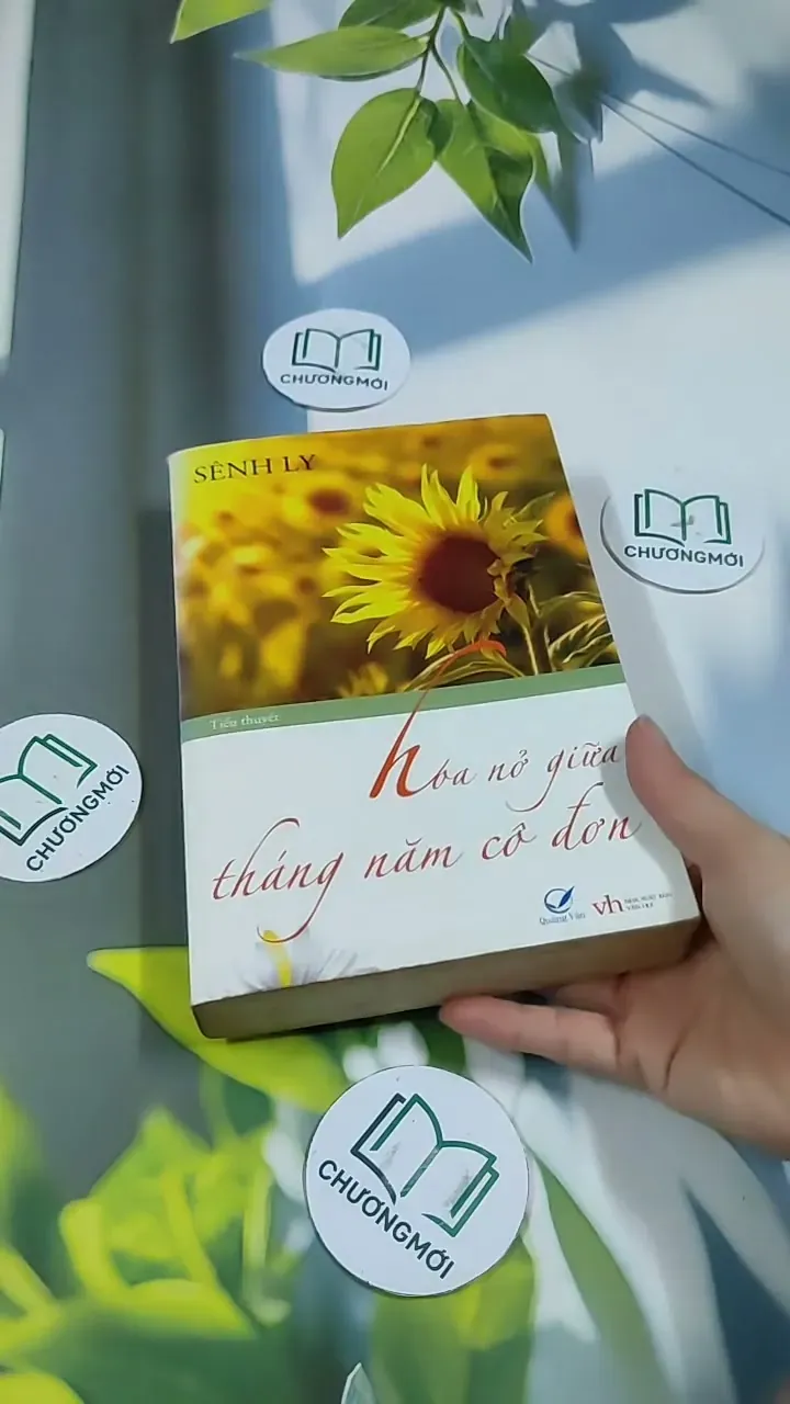 Hoa Nở Giữa Tháng Năm Cô Đơn - Sênh Lý 705743