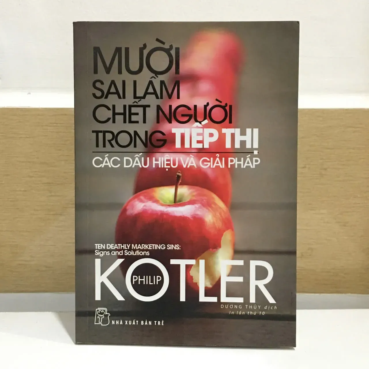 Mười Sai Lầm Chết Người Trong Tiếp Thị by Philip Kotler - Sách Book Cover - Ngọc Hiển Books