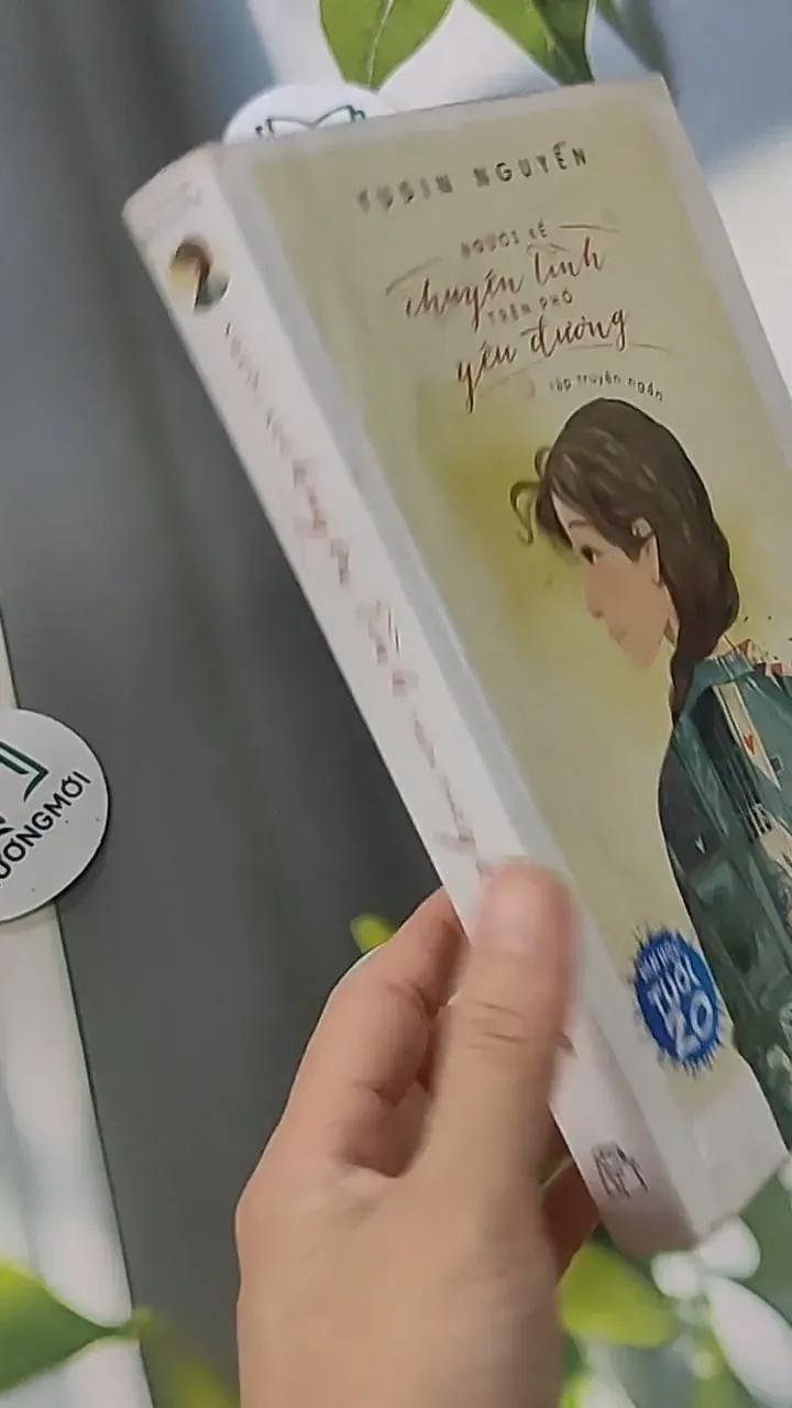 Người Kể Chuyện Tình Trên Phố Yêu Đương - Yudin Nguyễn 705591