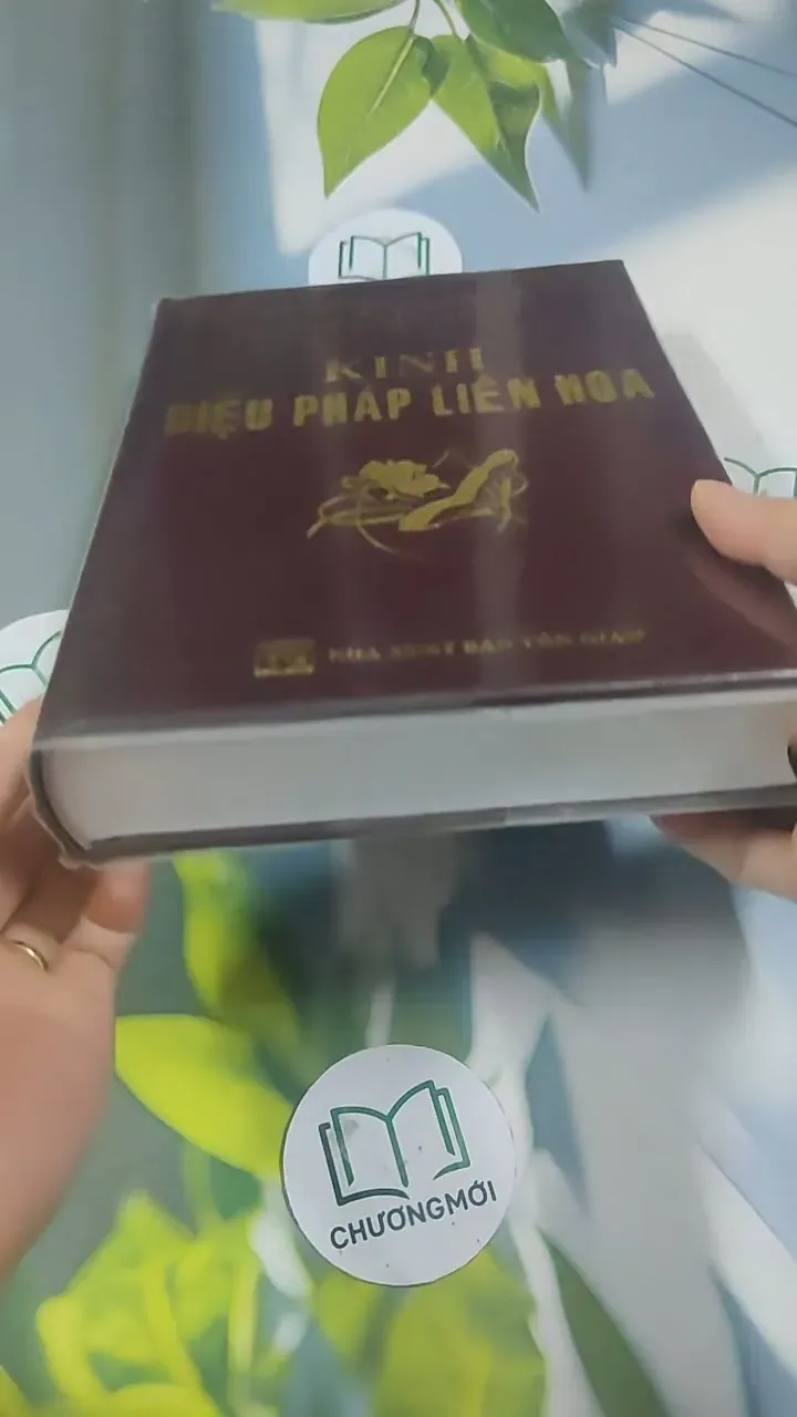 Kinh Diệu Pháp Liên Hoa 715616