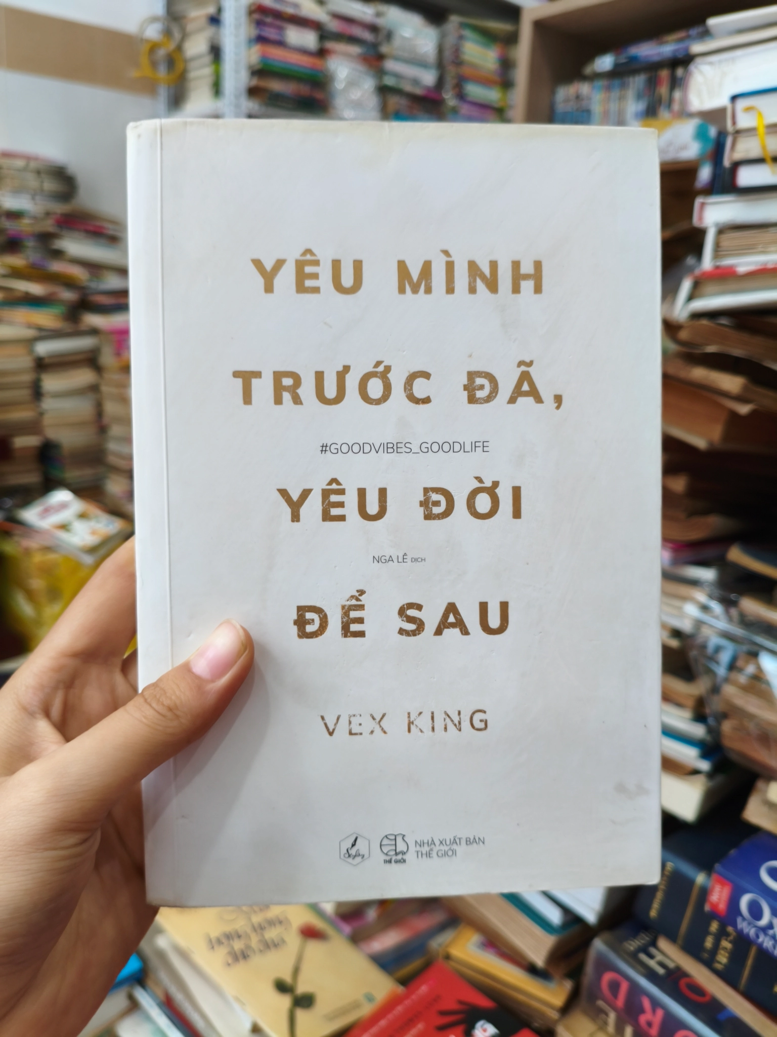 Yêu mình trước đã yêu đời để sau 🌱 by  - Sách Book Cover - Ngọc Hiển Books