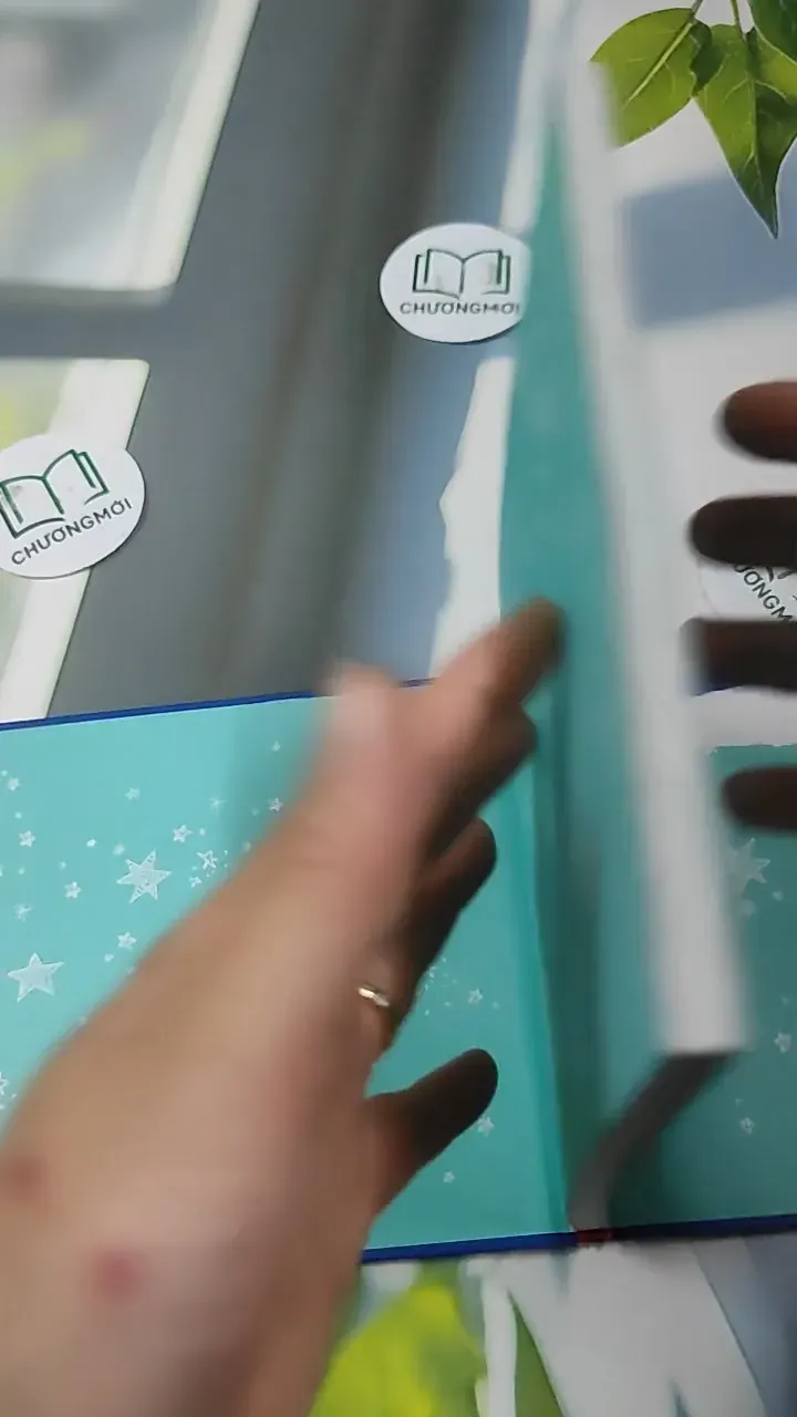 Thiên Văn Hấp Dẫn - Malcolm Croft 727312