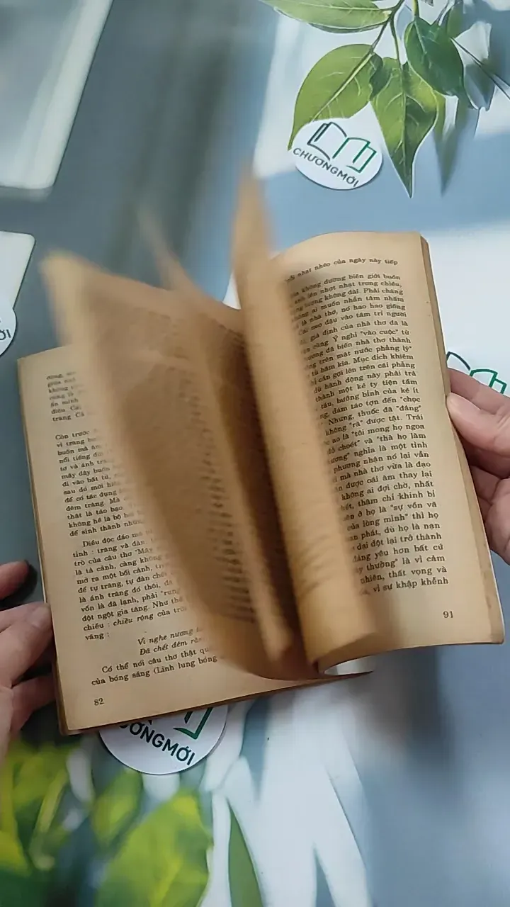 [XƯA] Xuân Diệu - Nhà Văn Và Tác Phẩm Trong Trường Phổ Thông (1998) - Lê Bảo 776094