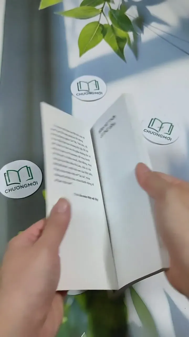 Bánh Mì Thơm, Cà Phê Đắng - Ngô Thị Giáng Uyên 705664