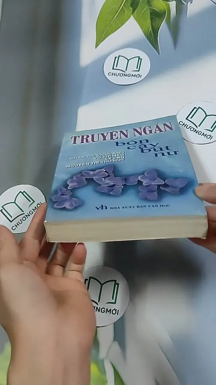 Truyện ngắn bốn cây bút nữ 698635