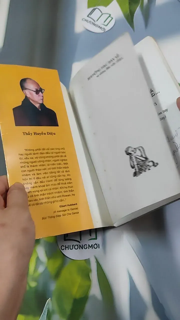 Khi hồng hạc bay về... và những điều mầu nhiệm - Ni sư Huyền Diệu 776205