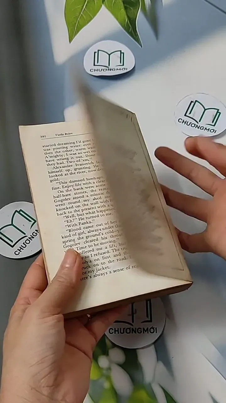 [MIỄN PHÍ BỌC SÁCH] Russian and Soviet Story: Morning Rendzvous - V. Belov 703058