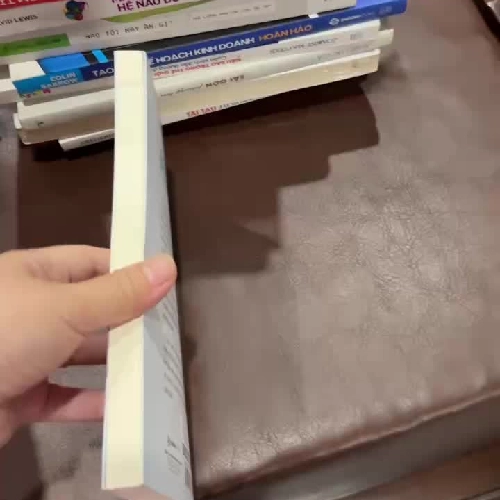 CHẠY ĐUA VỚI ROBOT – HỌC TẬP THỜI TRÍ TUỆ NHÂN TẠO (JOSEPH E. AOUN)- K4