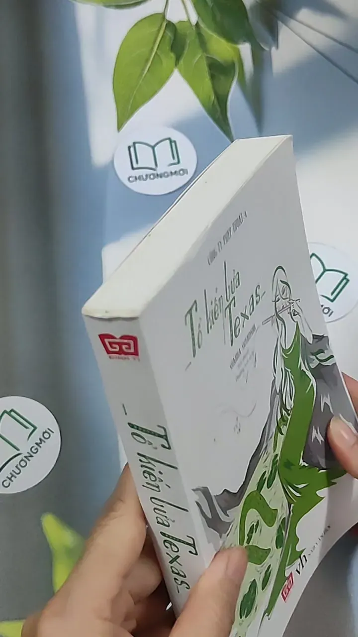 Tổ kiến lửa Texas - Shanna Swendson 688698