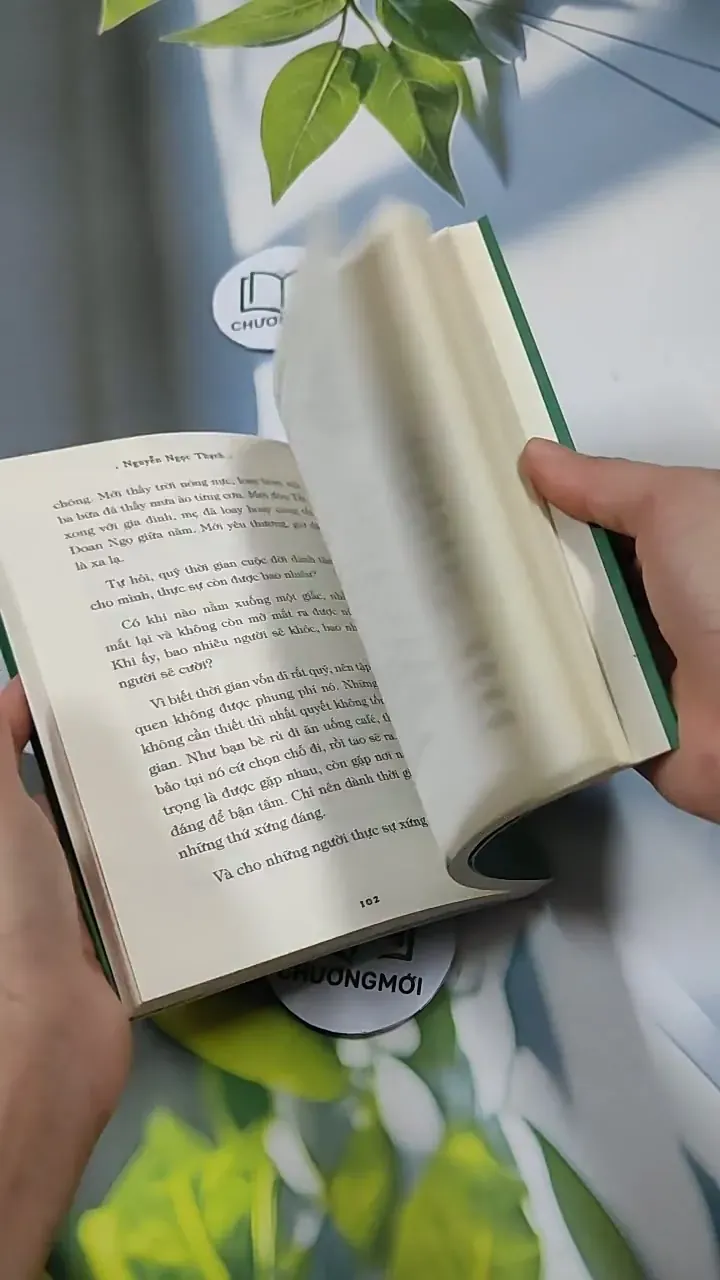 Lưng Chừng Cô Đơn - Nguyễn Ngọc Thạch 714336