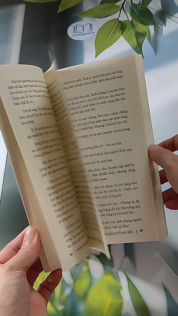 Hai vạn dặm dưới đáy biển 607751