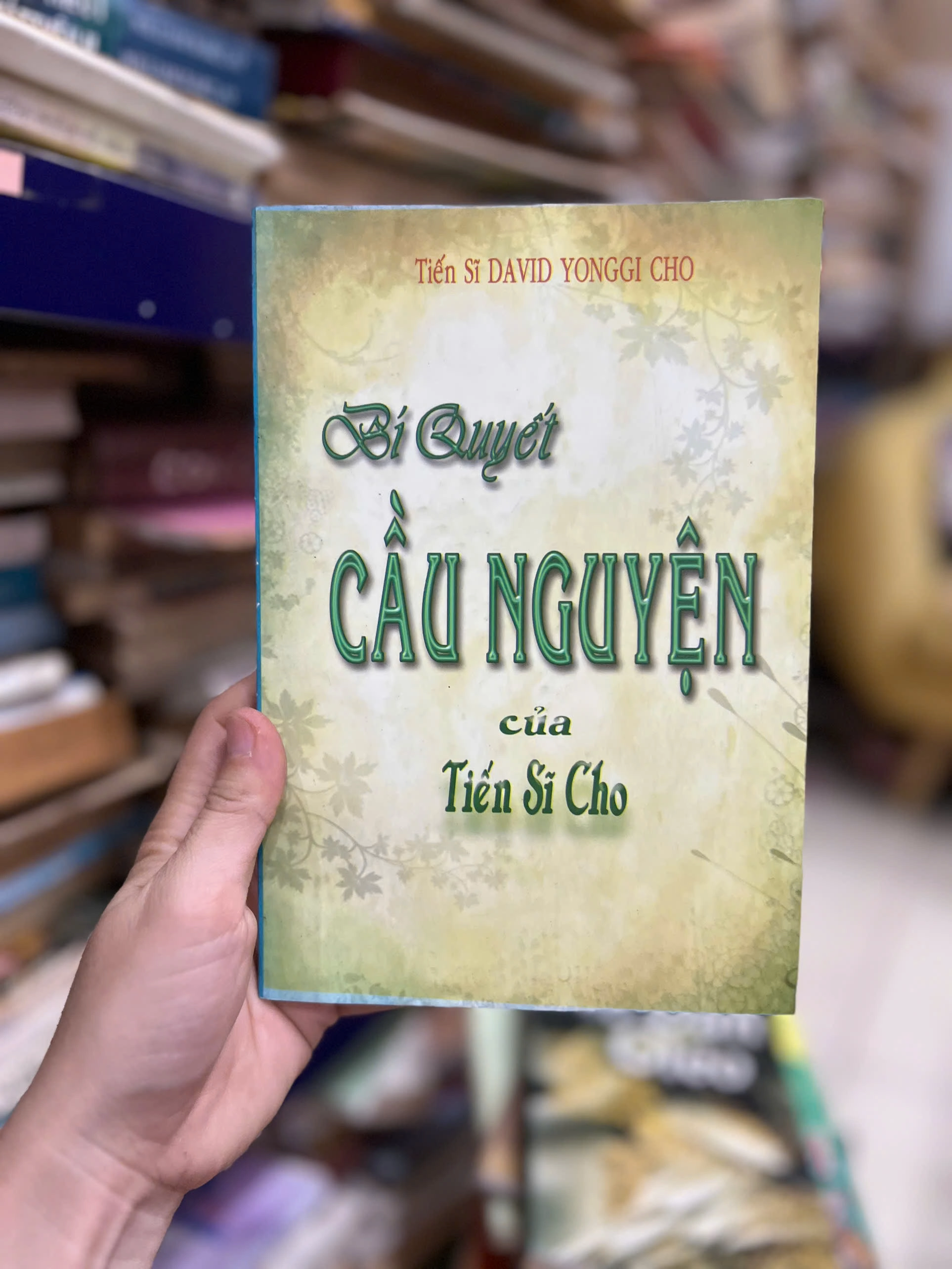 BÍ QUYẾT CẦU NGUYỆN by  - Sách Book Cover - Ngọc Hiển Books