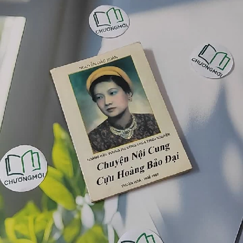 [XƯA] Chuyện Nội Cung Cựu Hoàng Bảo Đại (1999) - Nguyễn Đắc Xuân