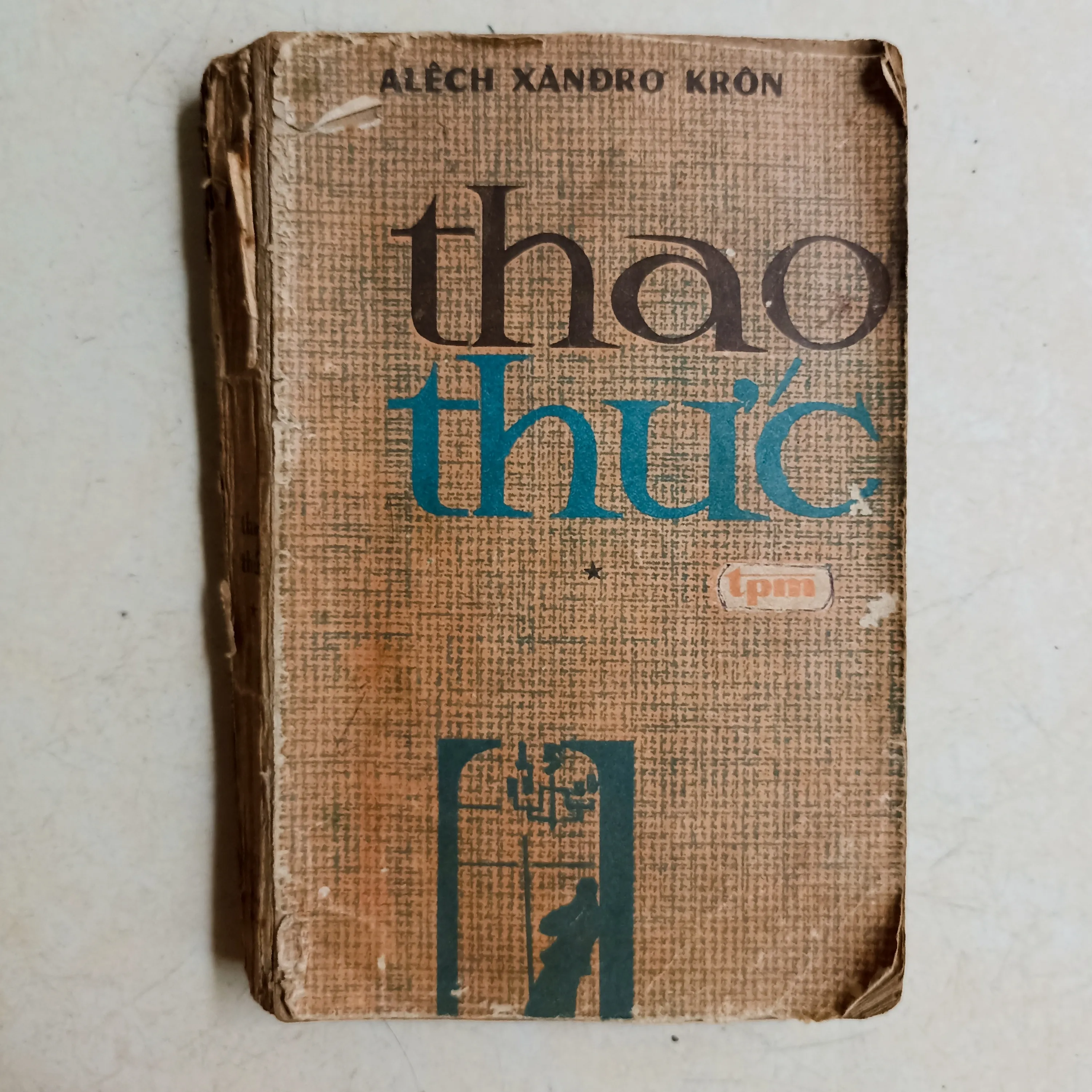 Thao thức - Tập 1🌻 by  - Sách Book Cover - Ngọc Hiển Books