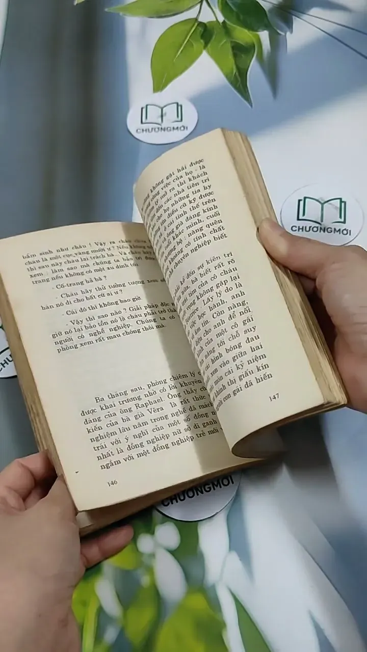 Nhà Nữ Ngoại Cảm Bất Hạnh - Guy Des Cars 713858