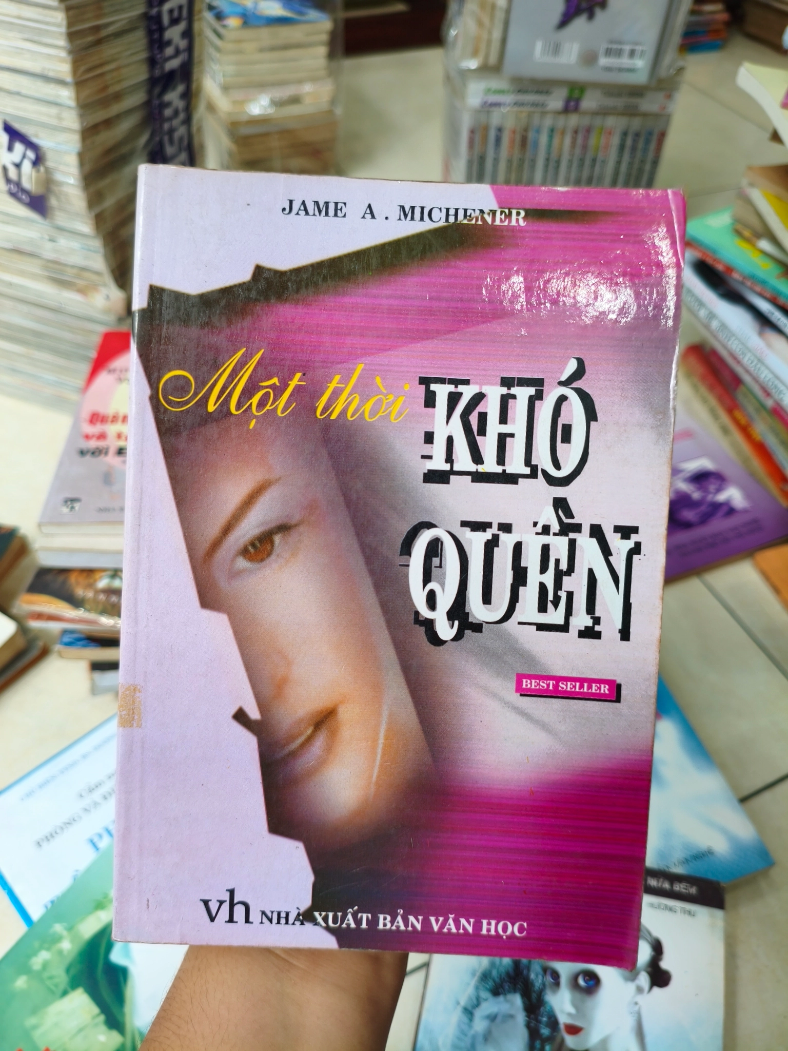 Một thời khó quên 🌱 by  - Sách Book Cover - Ngọc Hiển Books