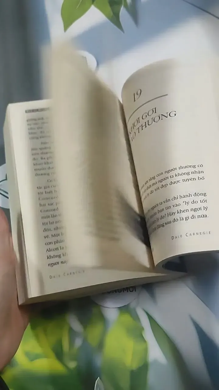 Đắc Nhân Tâm - Dale Carnegie 715578