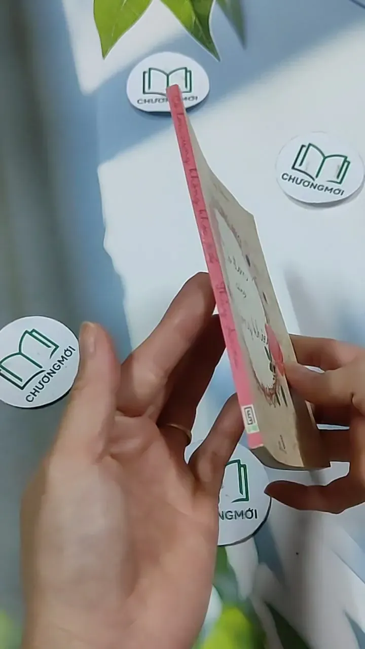 Cô Đơn Cũng Không Khóc - Thủy Anna 703158