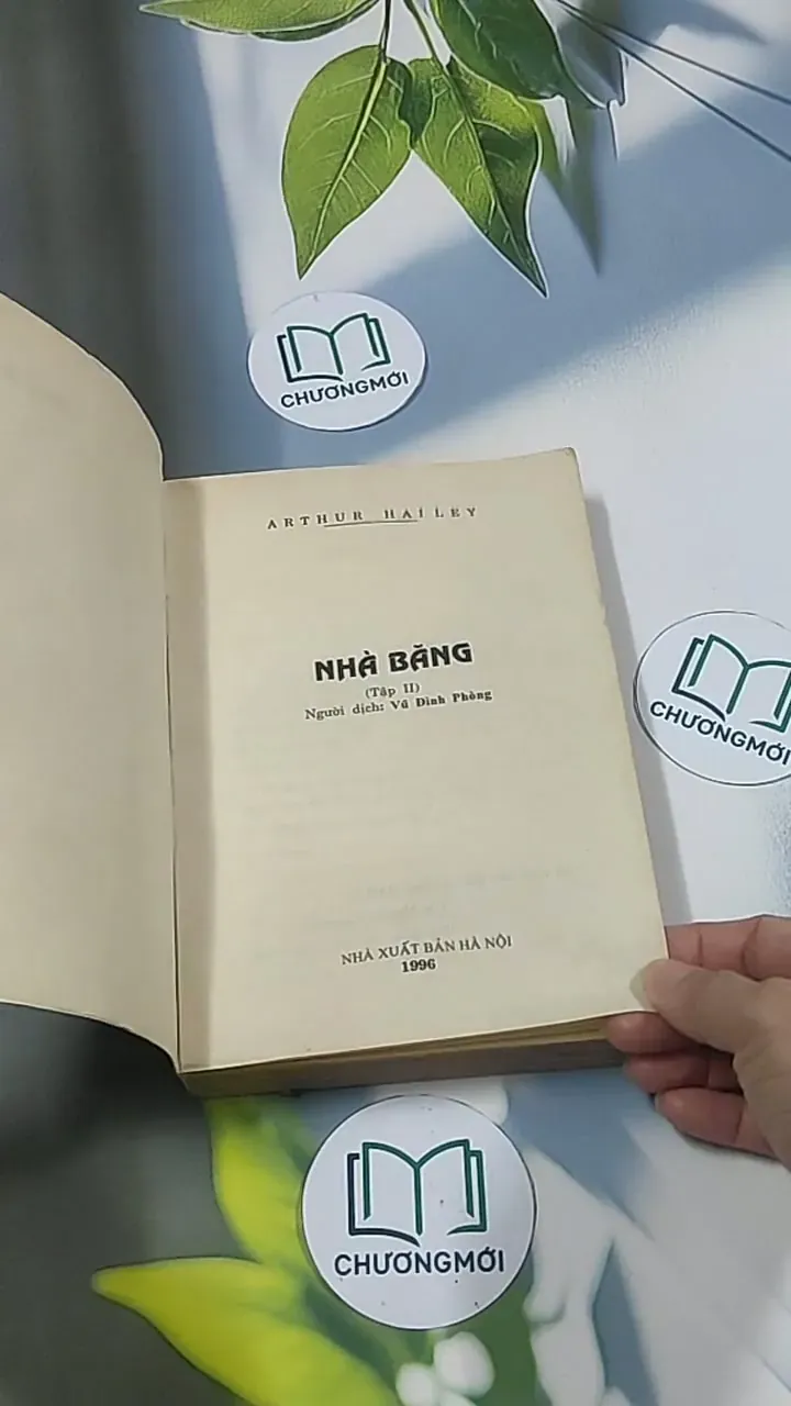 Nhà băng tập 2 - Arthur Hailey 695001