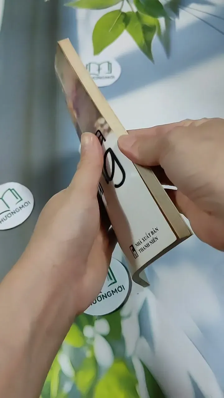 Giao Thừa Trắng - Nguyễn Quang Thân 713887