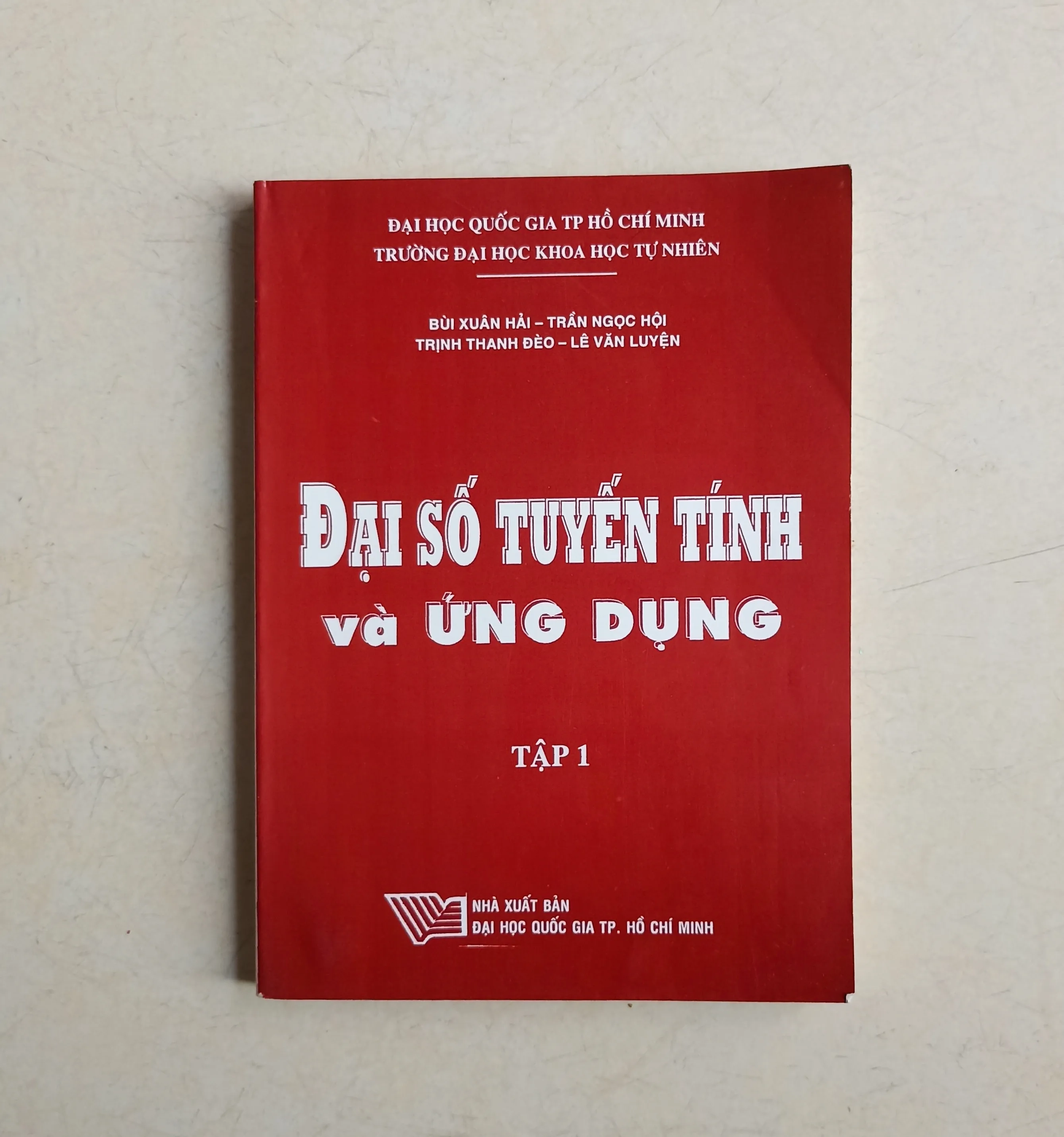 Đại số tuyến tính & ứng dụng 🌻 by  - Sách Book Cover - Ngọc Hiển Books
