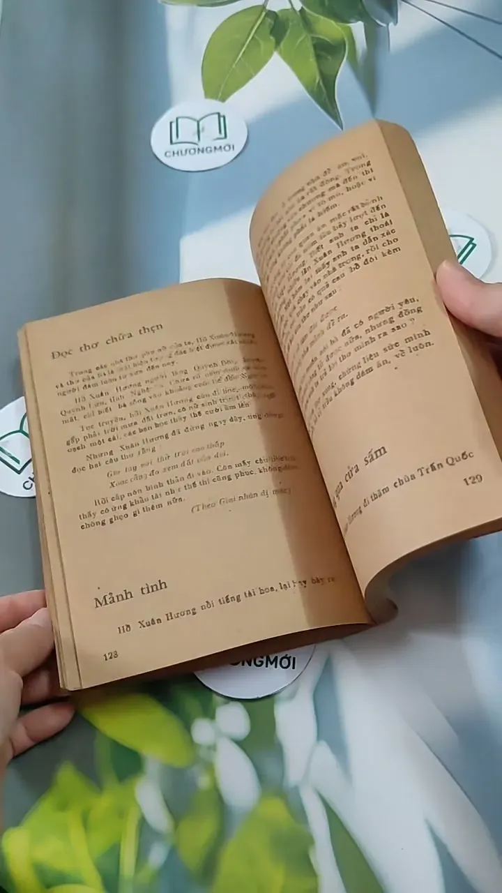 [MIỄN PHÍ BỌC SÁCH] Trăng Là Cung Sao Là Đạn - Trúc Chi 713815