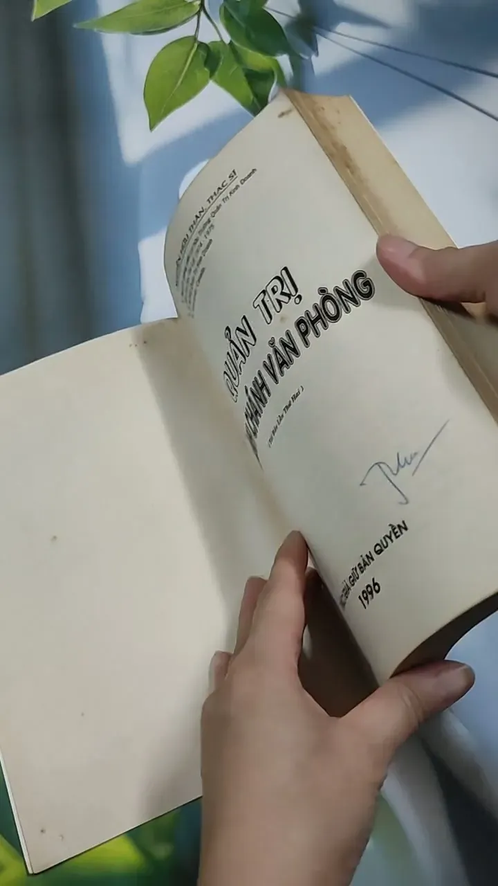 Quản Trị Hành Chánh Văn Phòng - Nguyễn Hữu Thân 707304