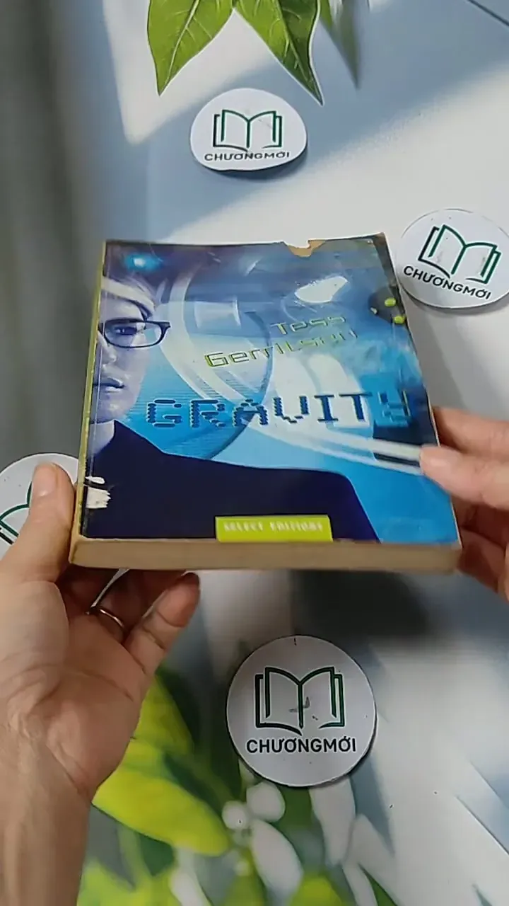 Gravity - Tess Gerriten 703096