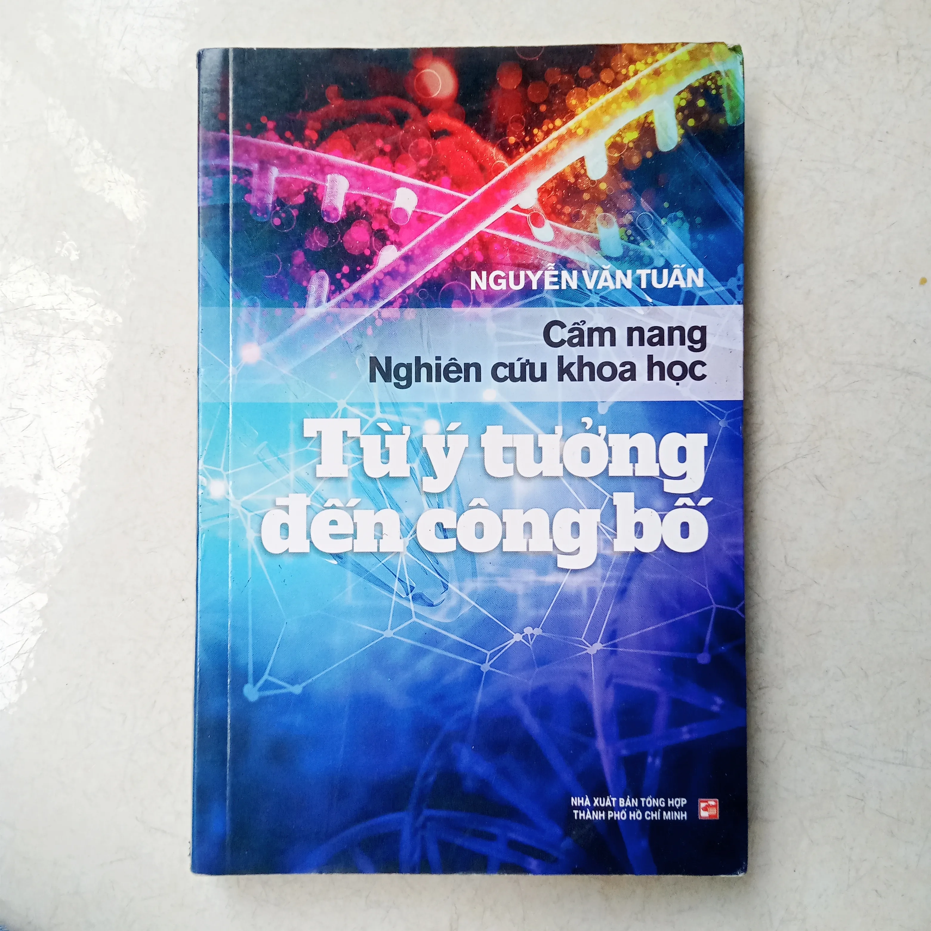 Từ ý tưởng đến công bố 📚 by  - Sách Book Cover - Ngọc Hiển Books