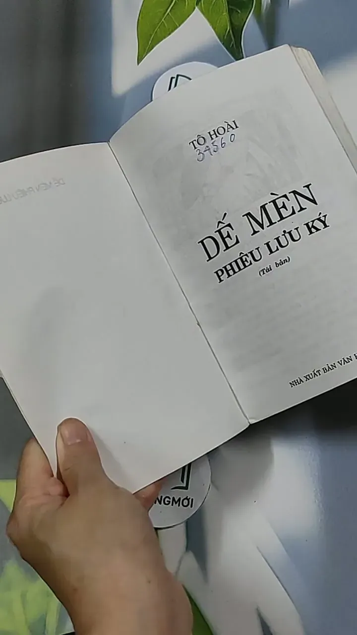 Dế Mèn phiêu lưu ký 698639