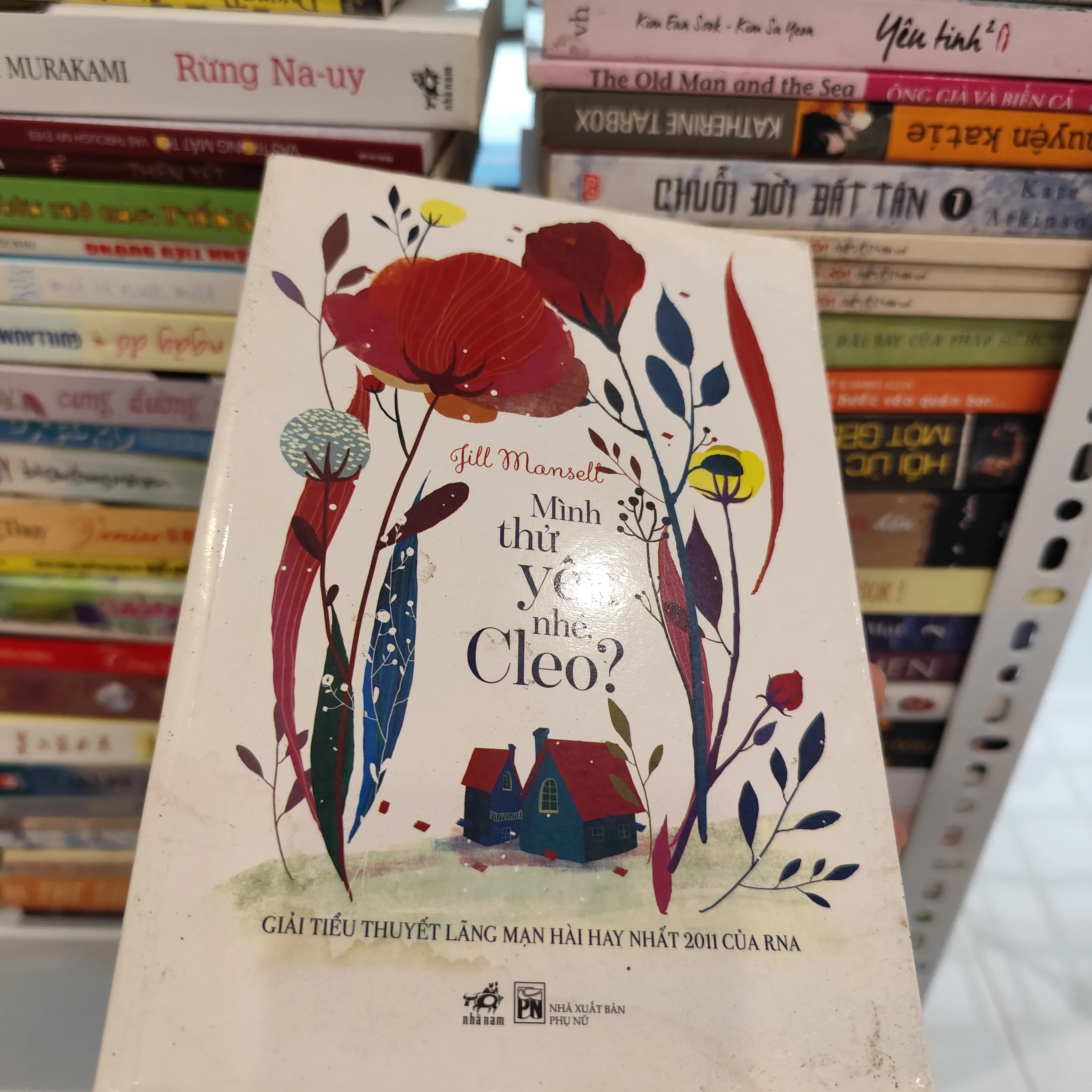 Mình thử yêu nhé Cleo? by  - Sách Book Cover - Ngọc Hiển Books