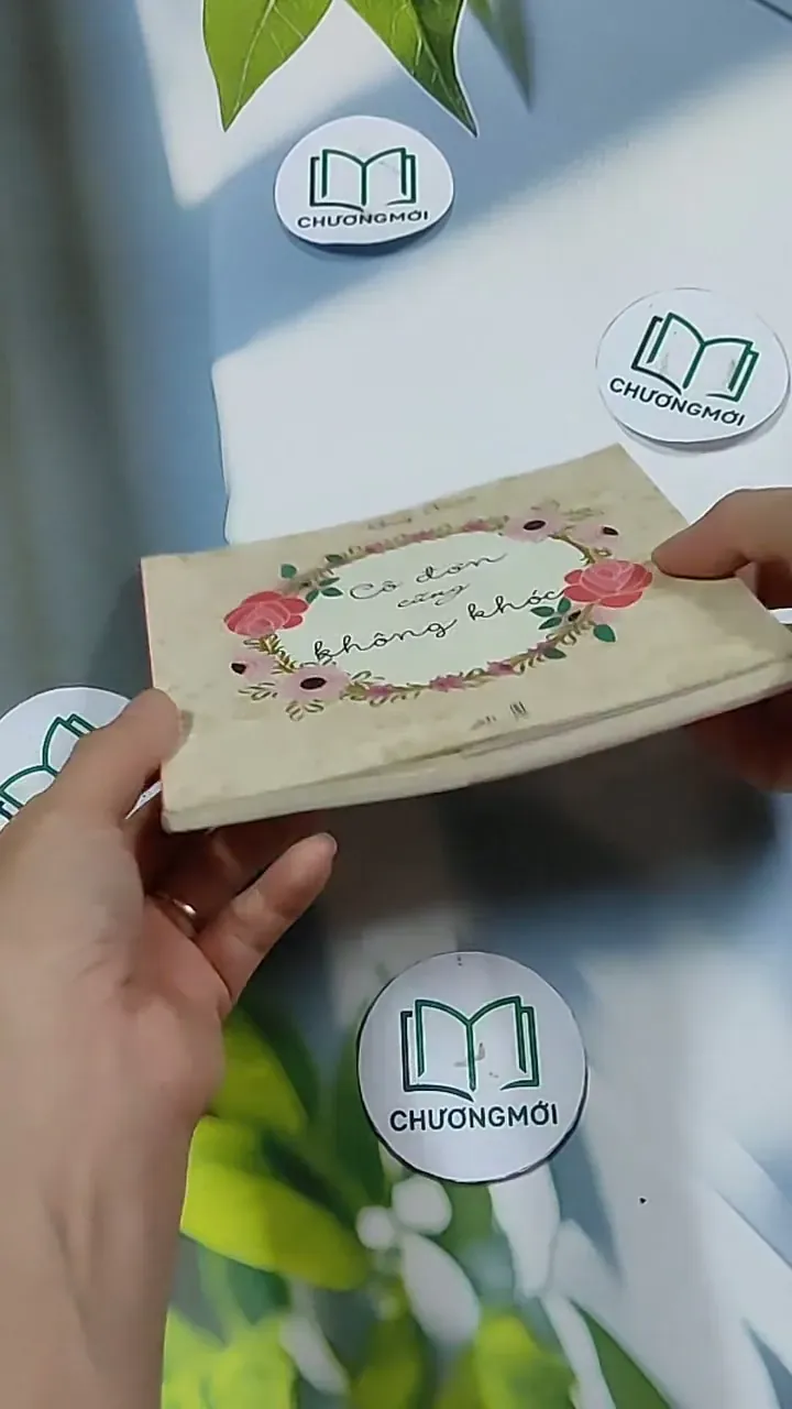 Cô Đơn Cũng Không Khóc - Thủy Anna 703158