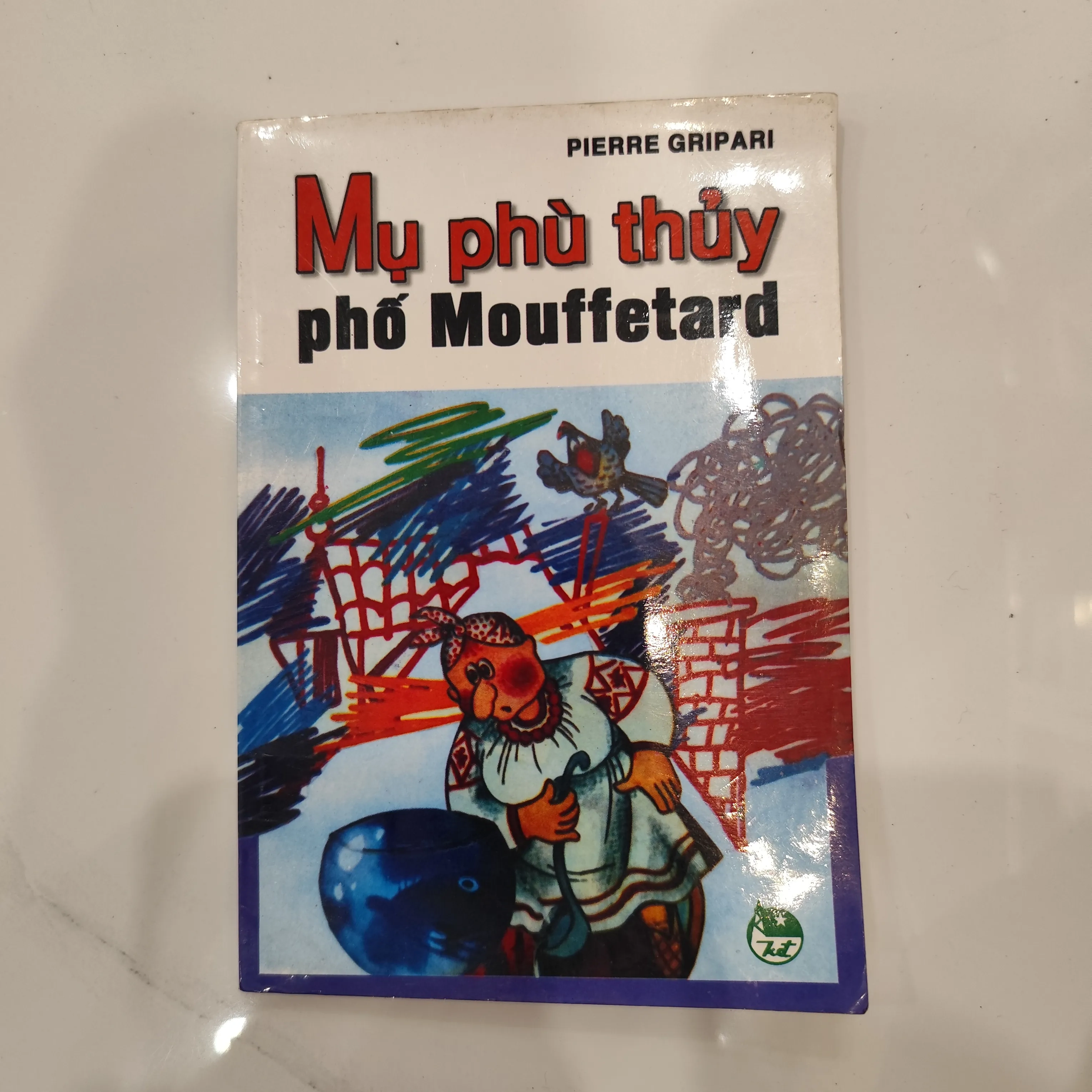 Mụ phù thủy phố Mouffetard