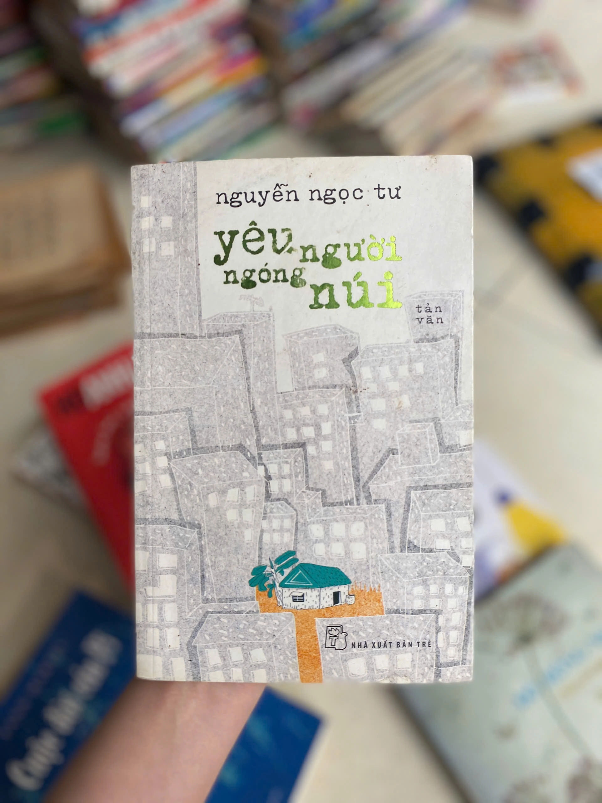 Yêu Người Ngóng Núi by Nguyễn Ngọc Tư - Sách Book Cover - Ngọc Hiển Books