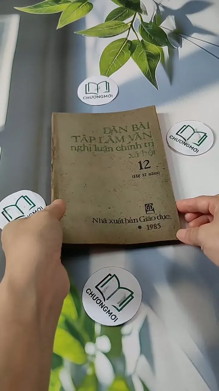 Dàn bài tập làm văn nghị luận chính trị xã hội 12 - Đỗ Quang Lưu 713805