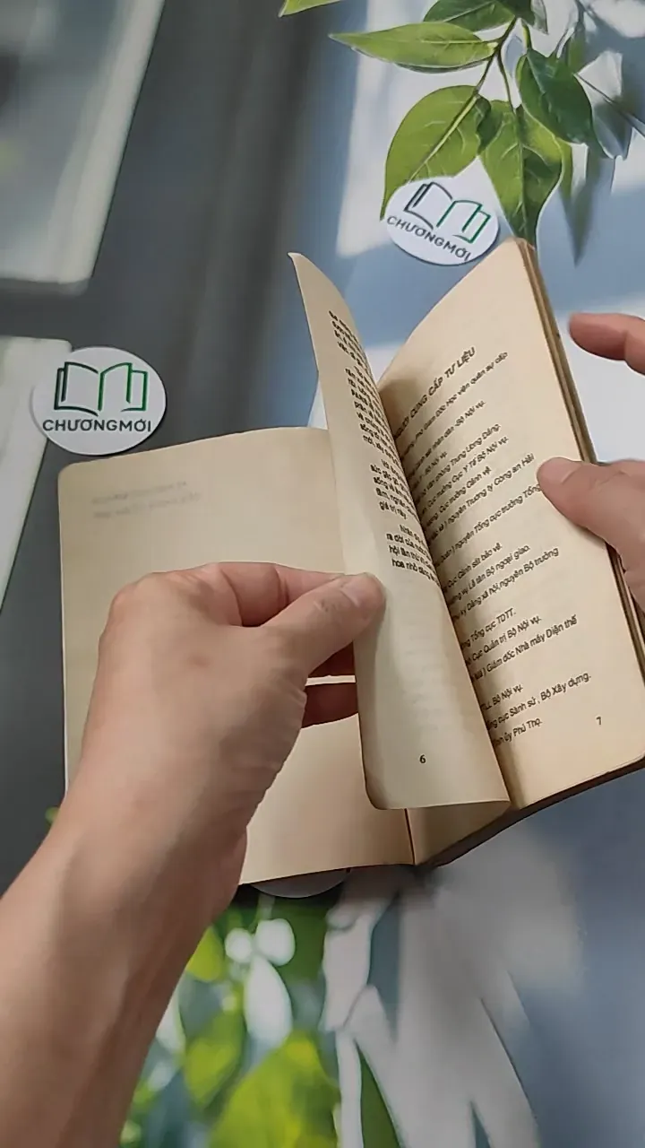 [MIỄN PHÍ BỌC SÁCH] [XƯA] Vị Thượng Khách Đến Paris Về Hà Nội (1991) - Nguyễn Thế Kỷ & Nguyễn Minh San 776061