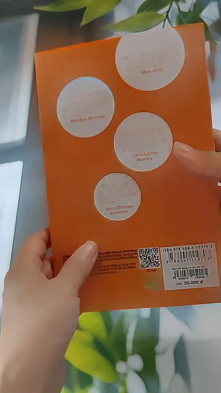 Bạn chỉ sống có một lần - nhà sách Nhã Nam 607738